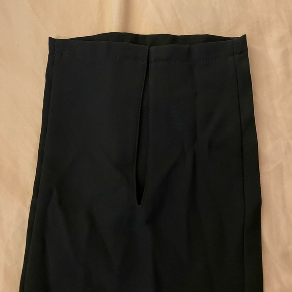 Black dress pants, size small - Picture 5 of 5